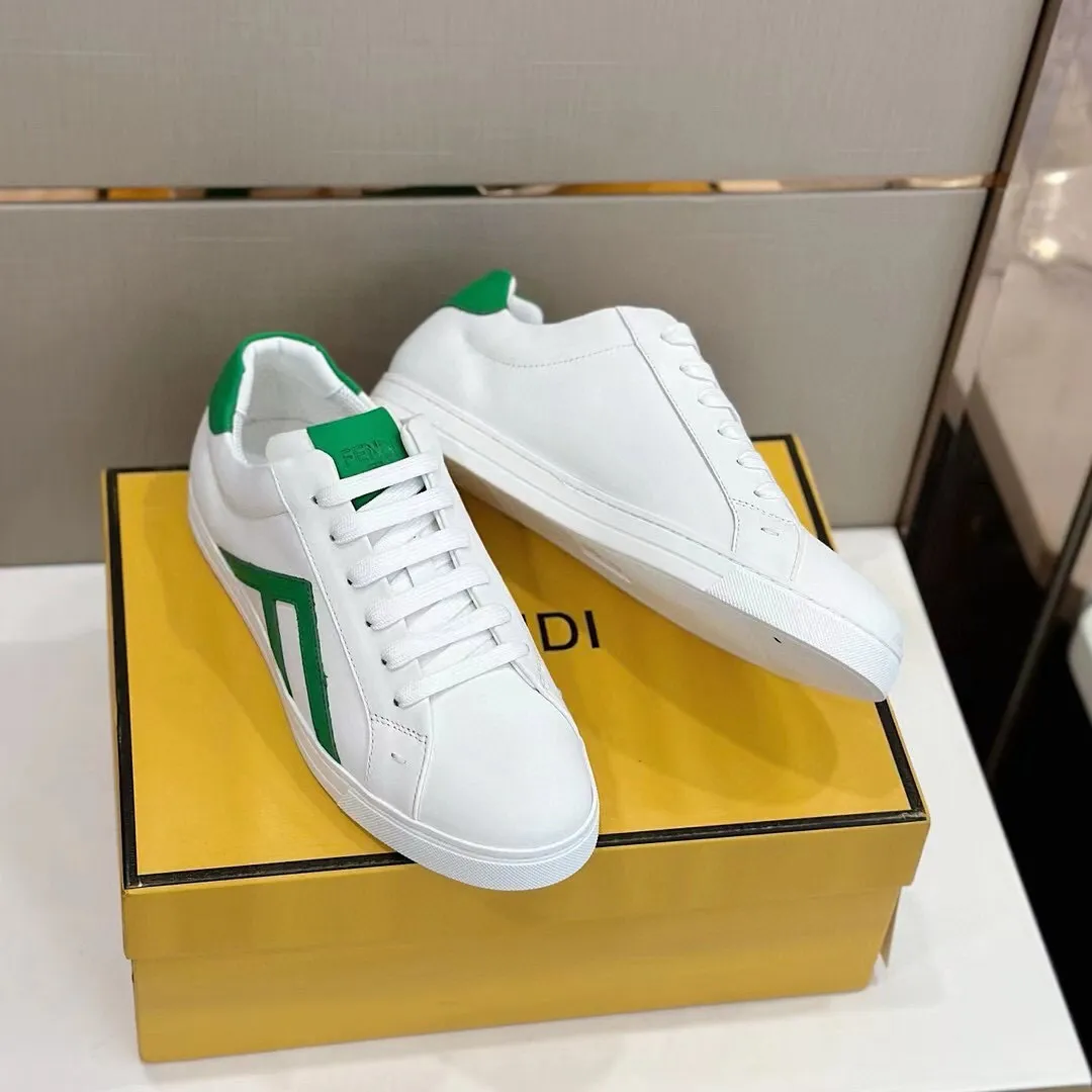 Factory price: 380💰 Fendi men's sports shoes - top version. In the corner, there is no limit to expression, highlighting the FF element cowhide to highlight personality, walking well! The shoe mouth is embossed with brand letters with a cowhide label. Cowhide upper + cowhide stitching mesh lining + T men's men's shoes 💰U outsole Size: 38-44, (customized at 45)
